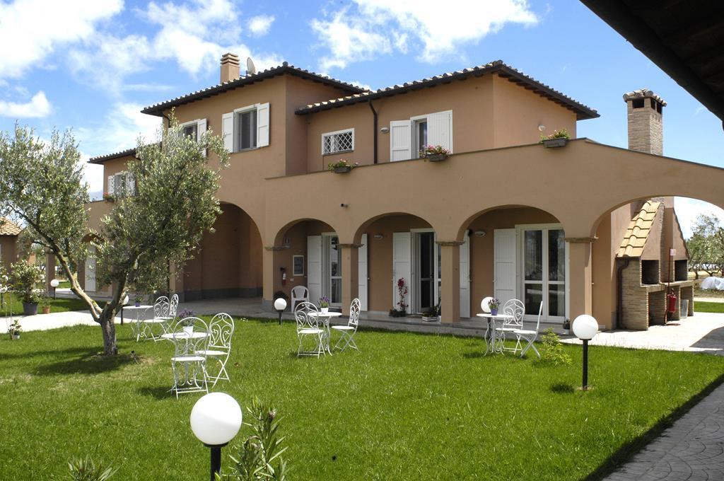 Agriturismo Pian di Spille - Golf Villa Tarquinia Bagian luar foto