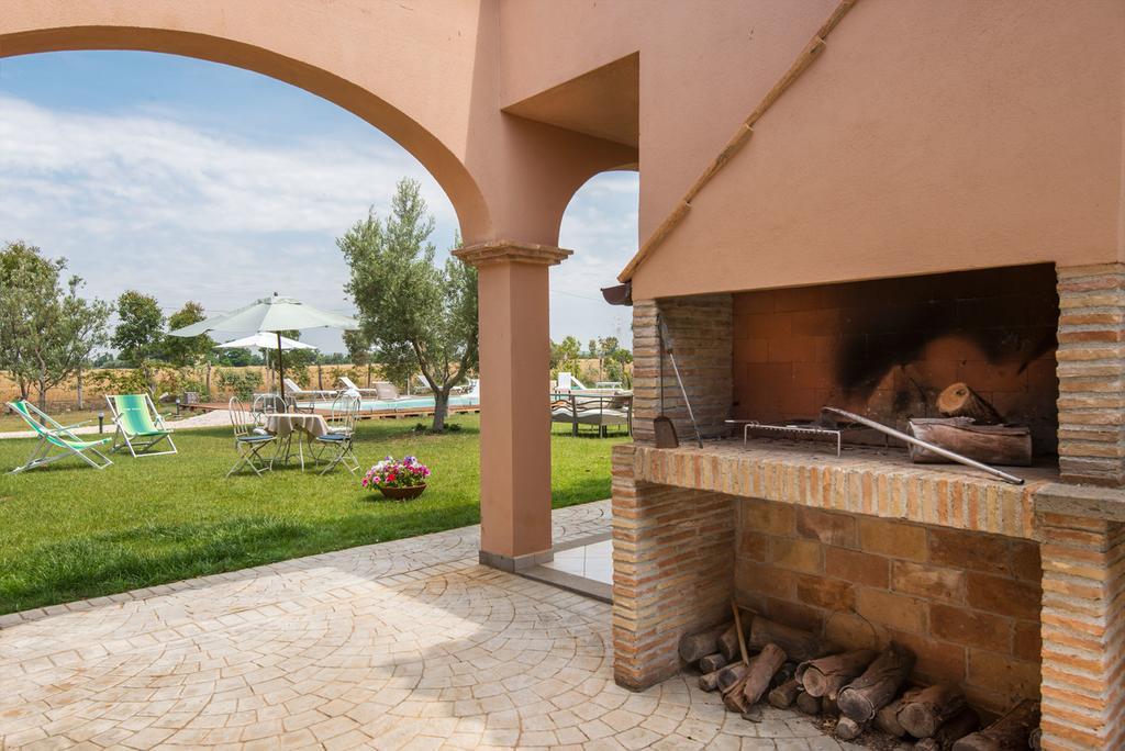 Agriturismo Pian di Spille - Golf Villa Tarquinia Bagian luar foto