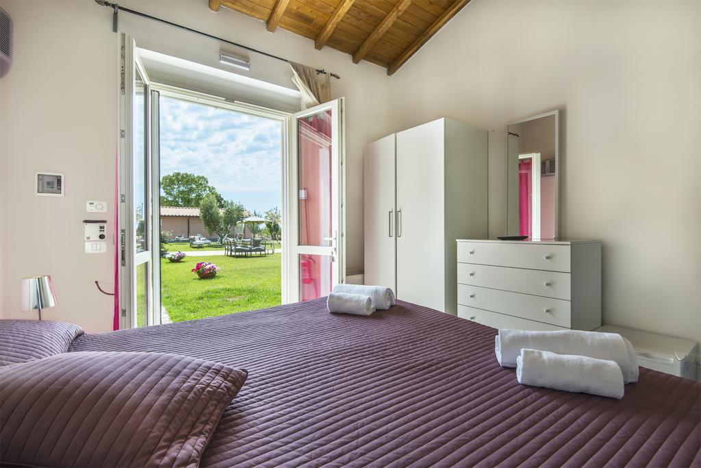 Agriturismo Pian di Spille - Golf Villa Tarquinia Bagian luar foto